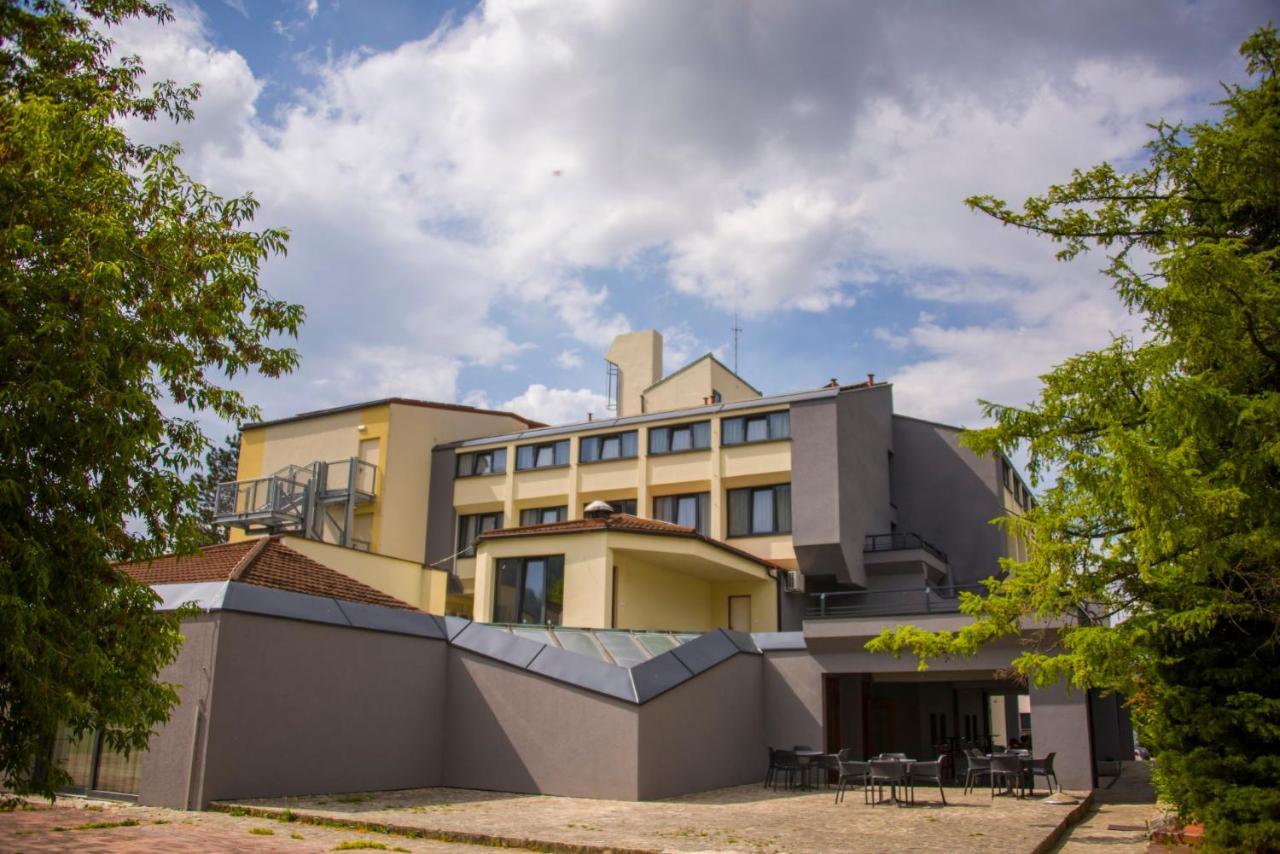 Hotel Prebold Eksteriør bilde